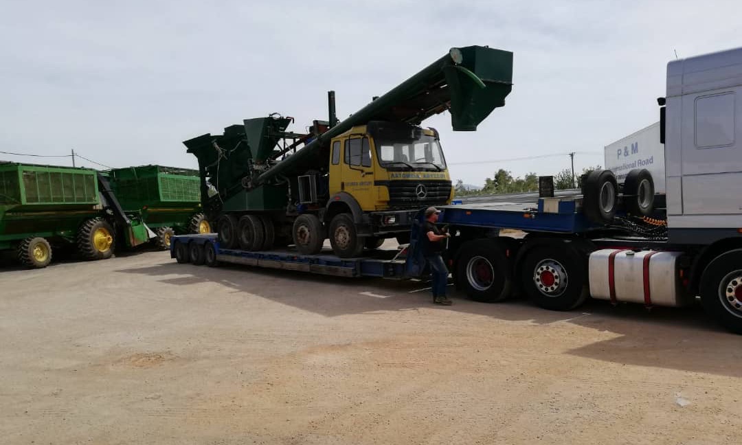 Atlas TCHAD heavy equipment and concrete machinery operating in Chad