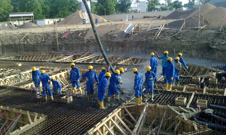 Atlas TCHAD dedicated civil engineering workforce on project sites